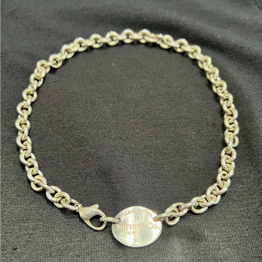 Tiffany & Co. Return to Tiffany Vintage Silver Oval Tag Choker Necklace